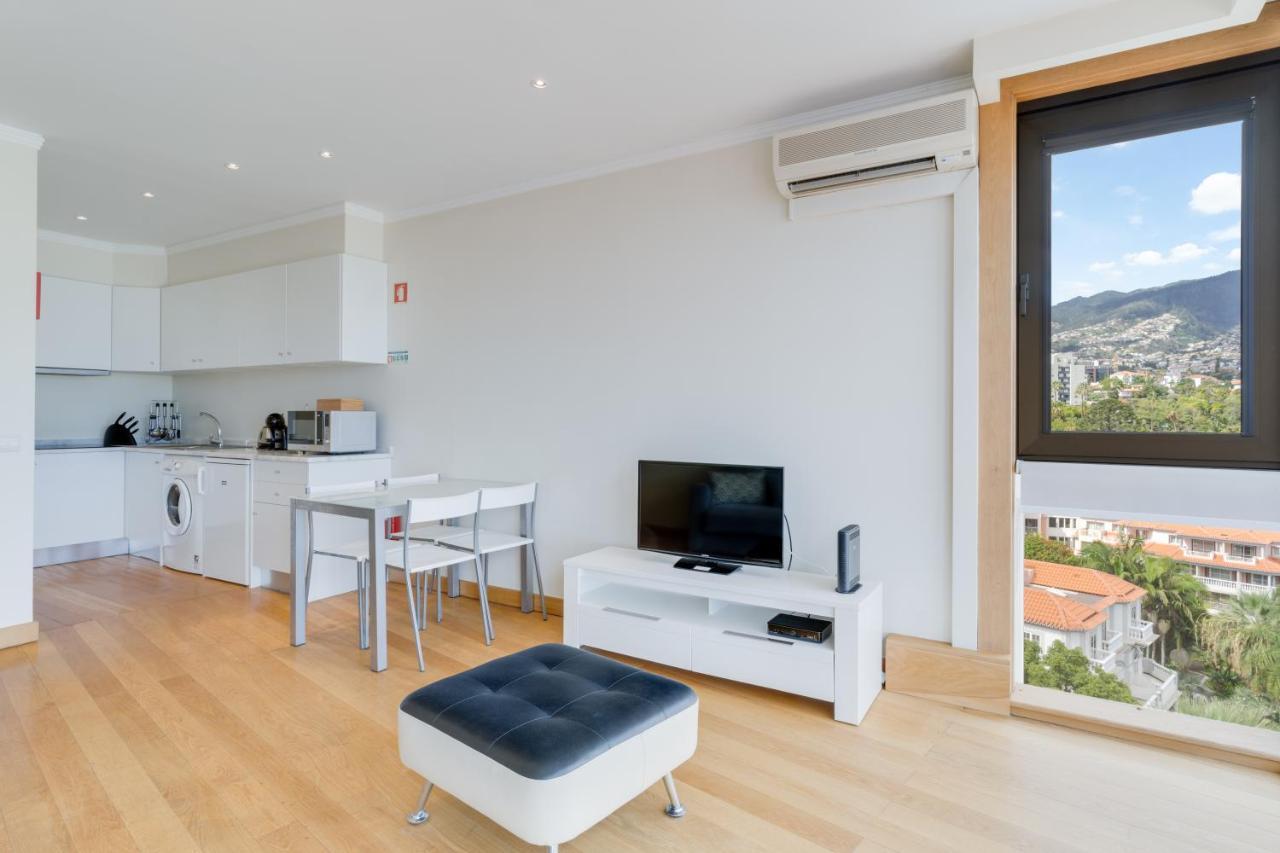 Funchal View Apartment Bagian luar foto